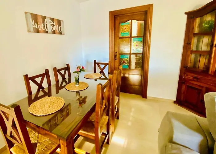 Boliches, 3 Habitaciones, Piscina Y Chimenea Fuengirola