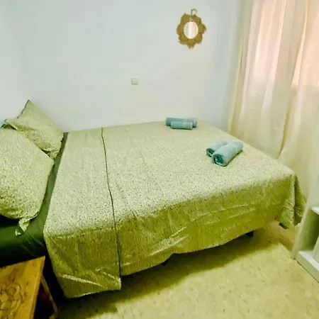 Boliches, 3 Habitaciones, Piscina Y Chimenea