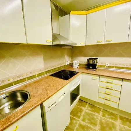 Boliches, 3 Habitaciones, Piscina Y Chimenea Fuengirola