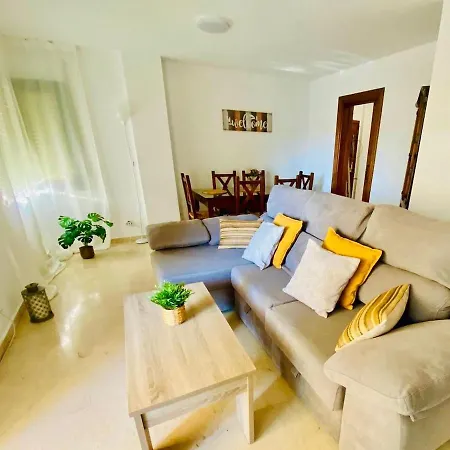 Boliches, 3 Habitaciones, Piscina Y Chimenea