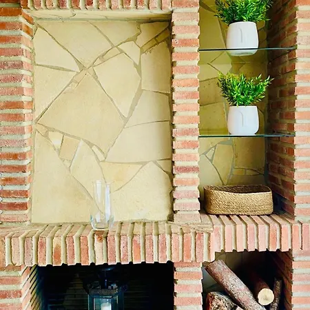 Appartement Boliches, 3 Habitaciones, Piscina Y Chimenea