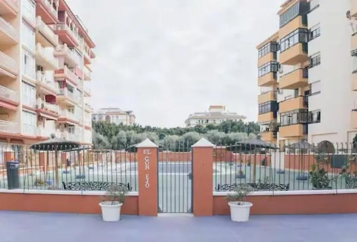 Appartement Boliches, 3 Habitaciones, Piscina Y Chimenea *