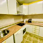 Boliches, 3 Habitaciones, Piscina Y Chimenea فوينخيرولا