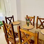 Boliches, 3 Habitaciones, Piscina Y Chimenea فوينخيرولا