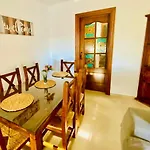 Boliches, 3 Habitaciones, Piscina Y Chimenea فوينخيرولا