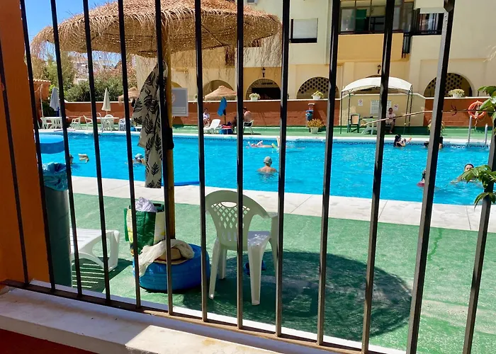 公寓 Boliches, 3 Habitaciones, Piscina Y Chimenea 丰希罗拉